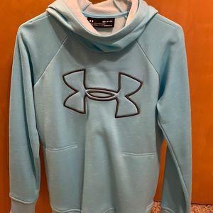 Aqua under armour hoodie w/pockets
